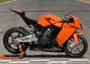 KTM RC8 Superstock